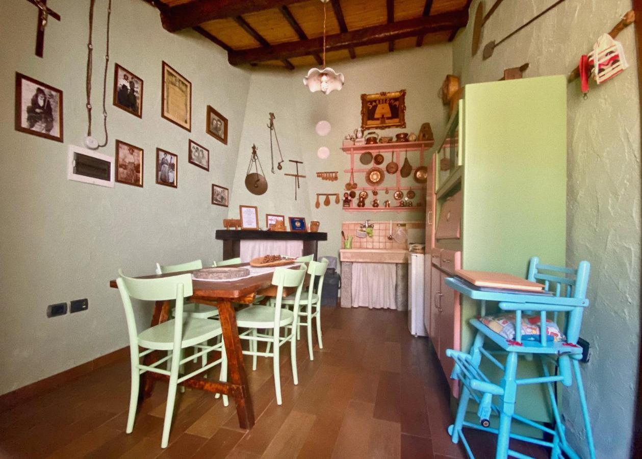 Domos Antigas Bed & Breakfast Bottidda Dış mekan fotoğraf